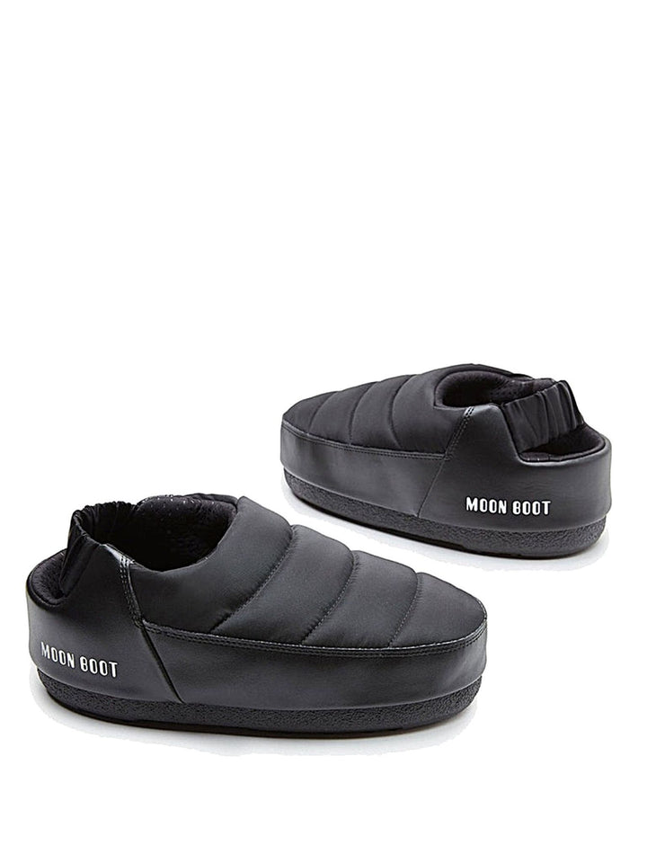 678