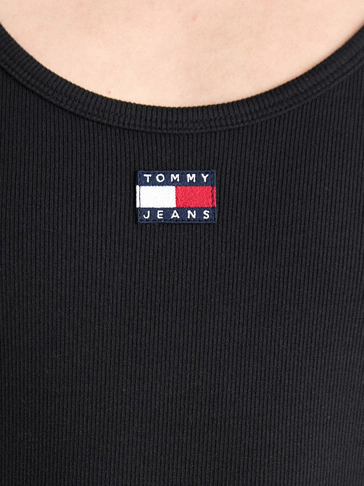 1623