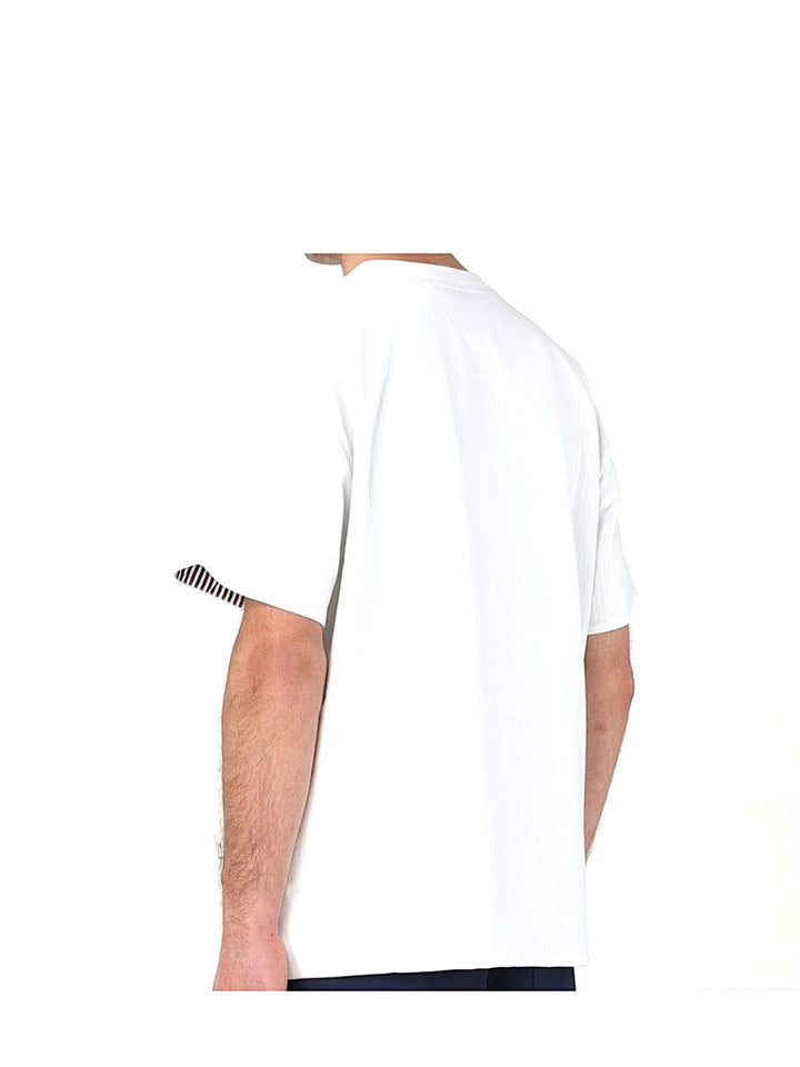 726